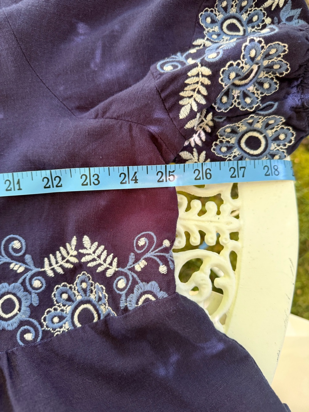 NWOT TORRID BELLE ISLE Navy Embroidered Peasant Blouse - Picture 7 of 7